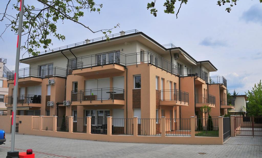 Zen Apartman Sunshine ซามาร์ดี ภายนอก รูปภาพ